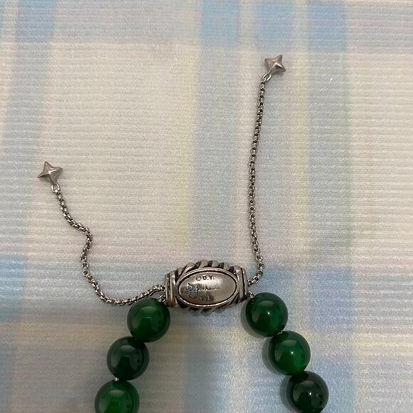 Dark Green Beads Strung Into An Oval Plaque With A Silver Chain Star BraceletDa - Picture 2 of 5